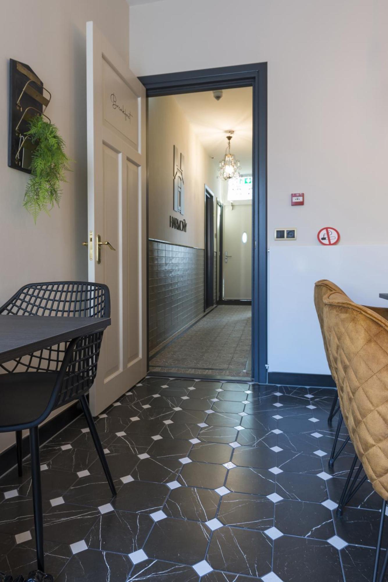 Petite Room With Wifi, Ac, And Shared Kitchen Tilburg Eksteriør billede